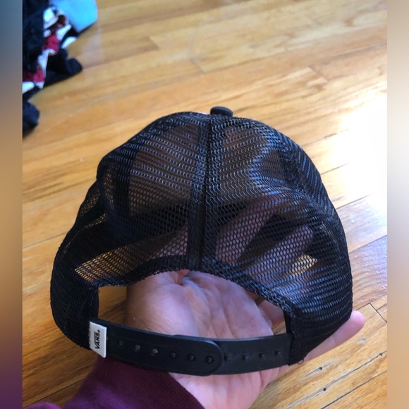 Vans Off The Wall Hat - Picture 2 of 2